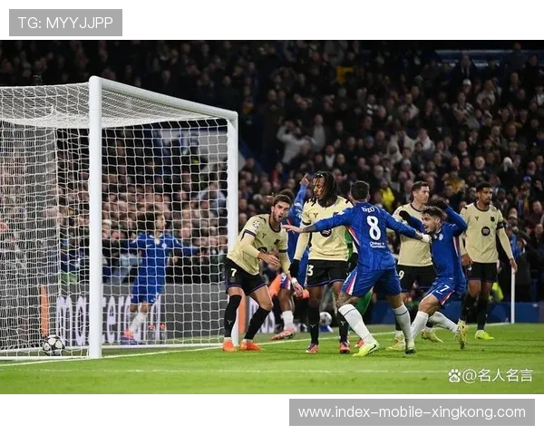 切尔西三球完胜巴萨，蓝军重回强势轨道